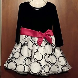 Girls dress